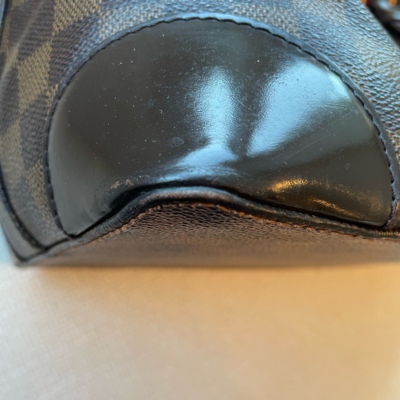 Louis Vuitton Hampstead MM Demier Ebene Brown and Red Tote Bag - Picture 11 of 14